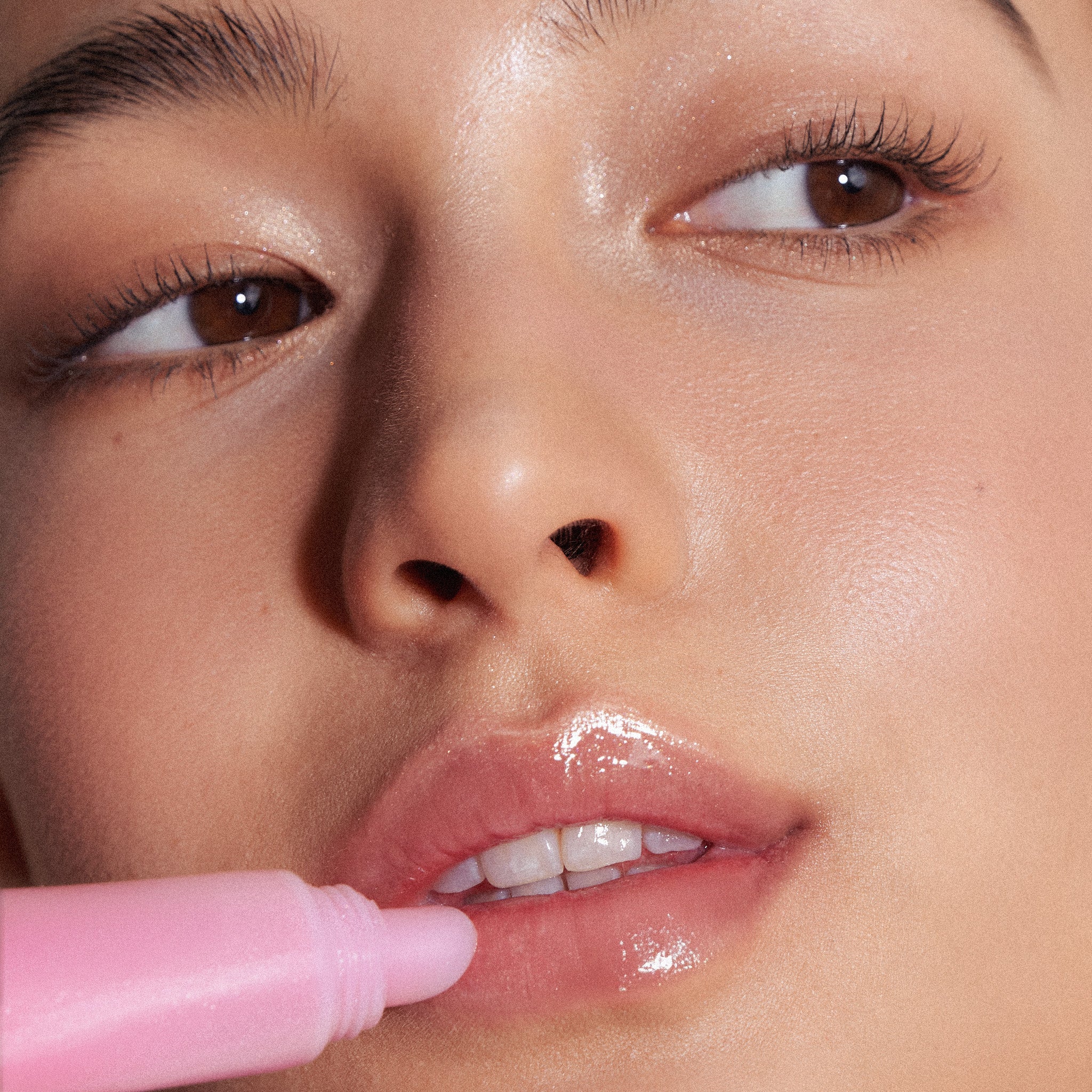 Balloon Plumping Gloss